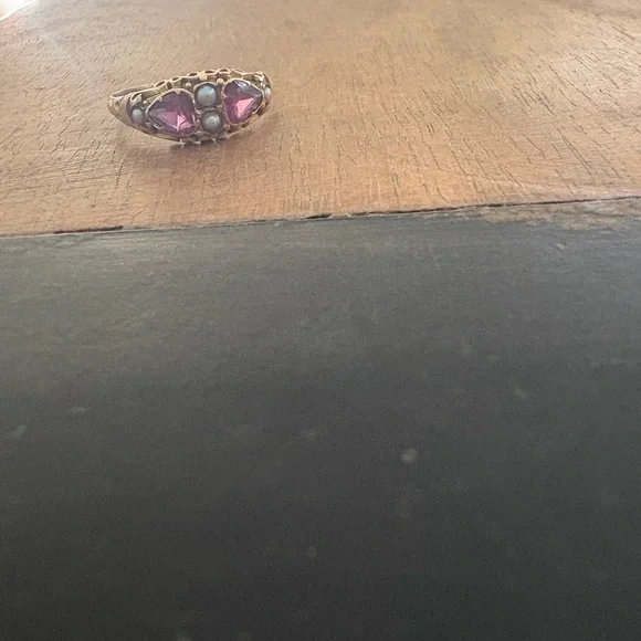 Antique Gold Ring - Picture 6 of 6